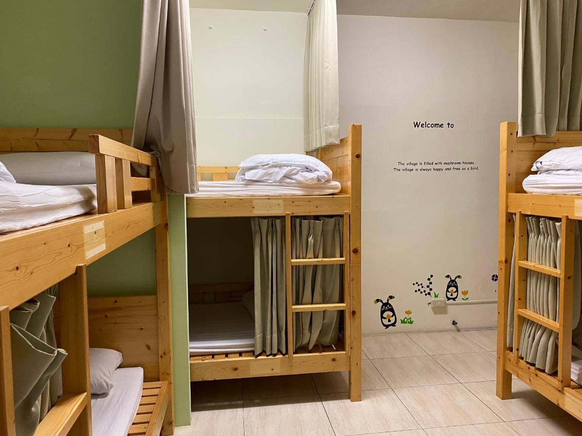 Forever Happiness Hostel Пули Екстериор снимка