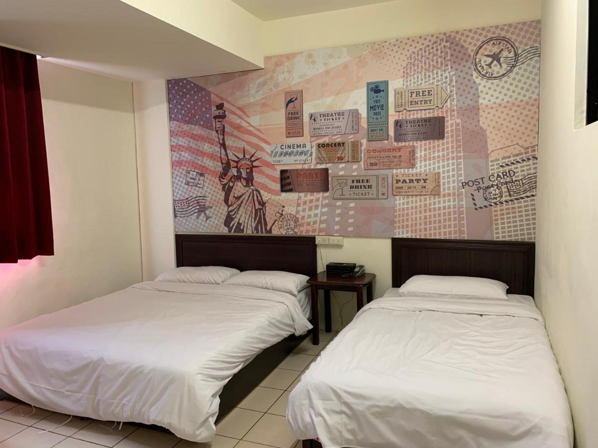 Forever Happiness Hostel Пули Екстериор снимка