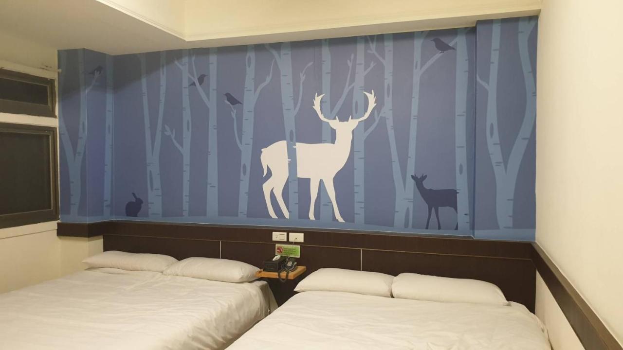 Forever Happiness Hostel Пули Екстериор снимка