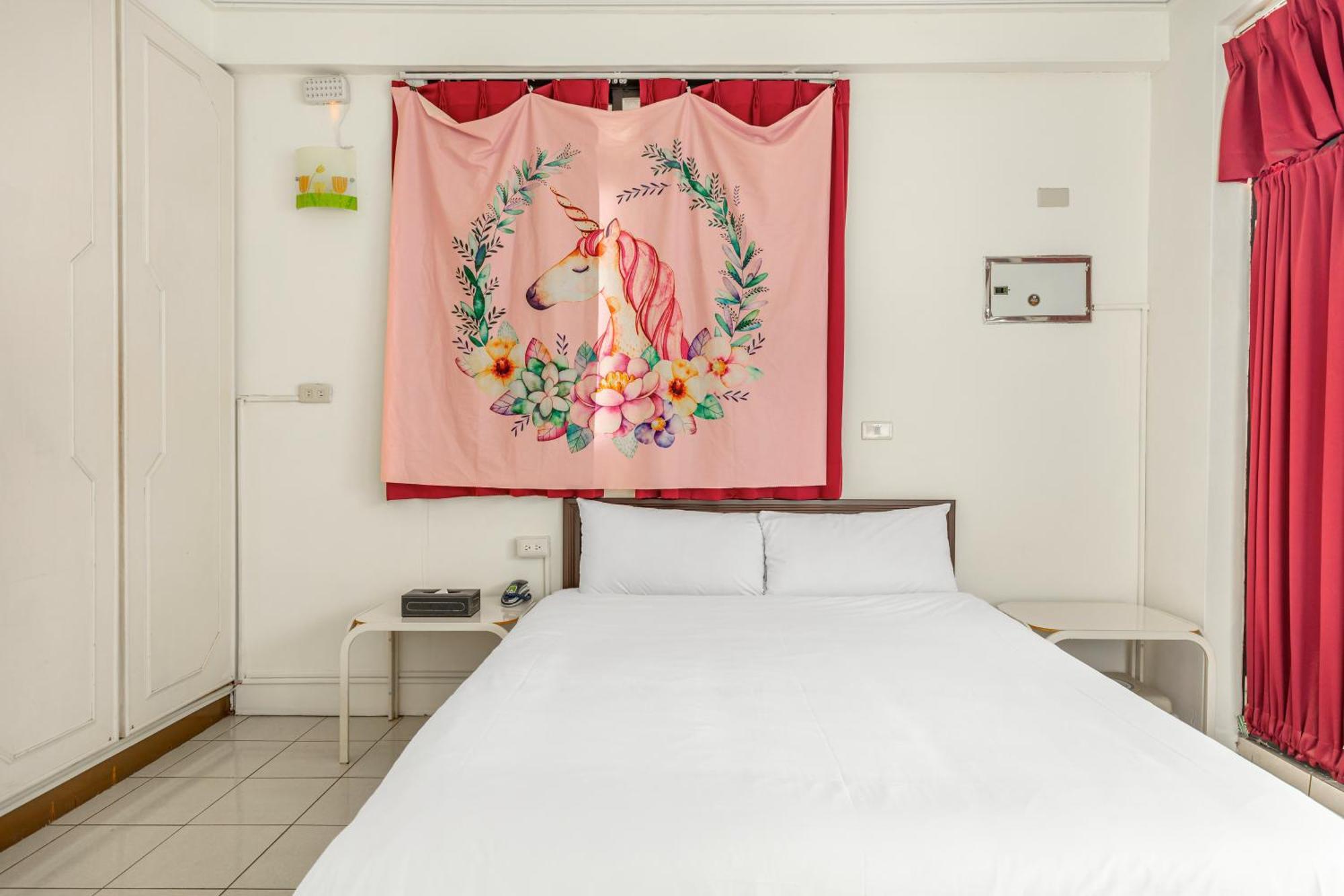 Forever Happiness Hostel Пули Екстериор снимка