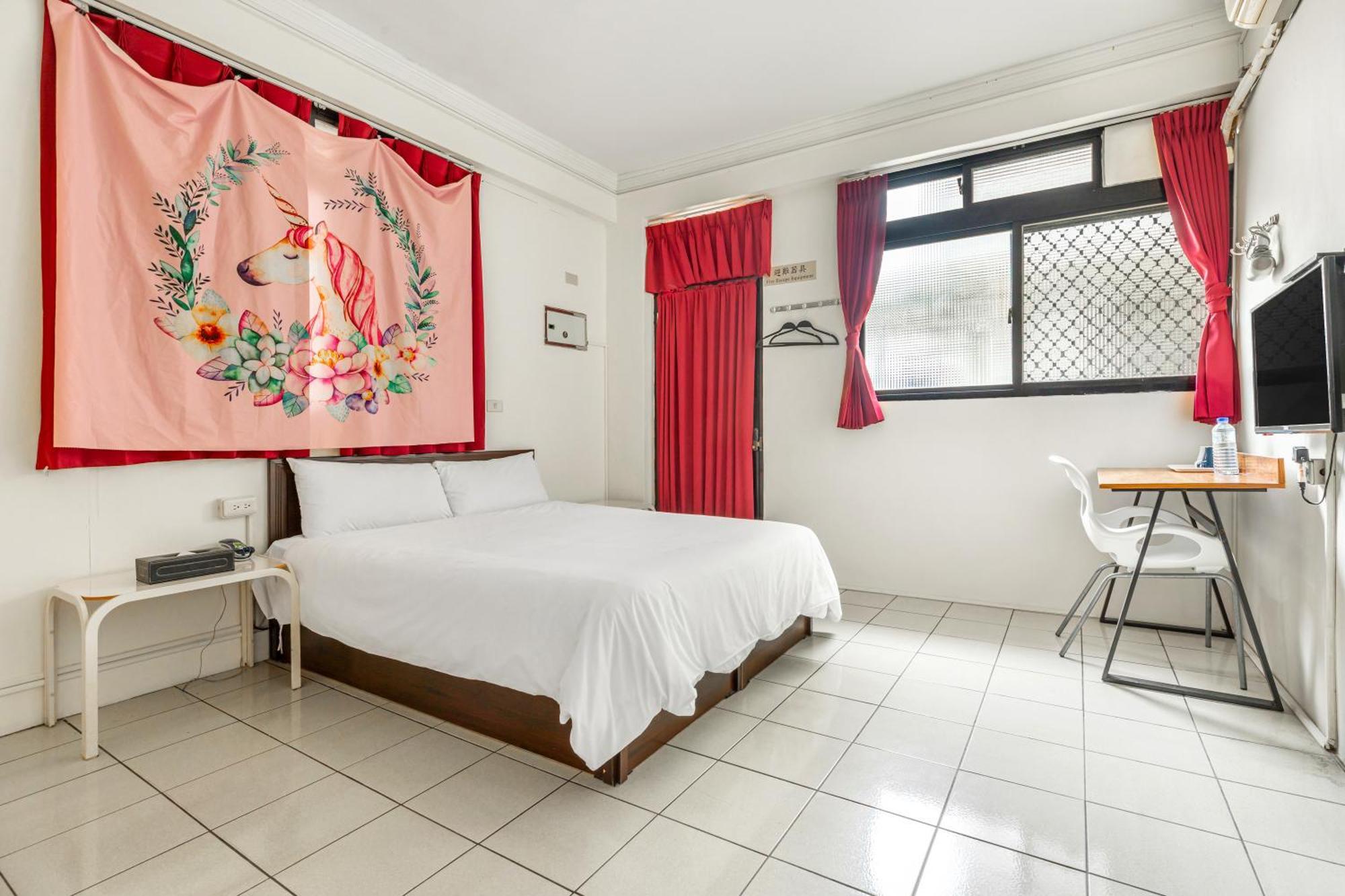 Forever Happiness Hostel Пули Екстериор снимка