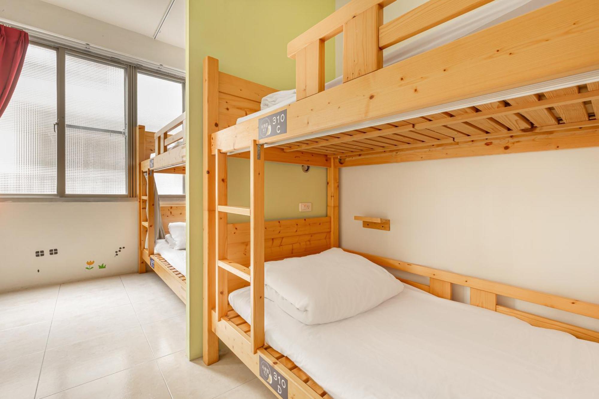 Forever Happiness Hostel Пули Екстериор снимка