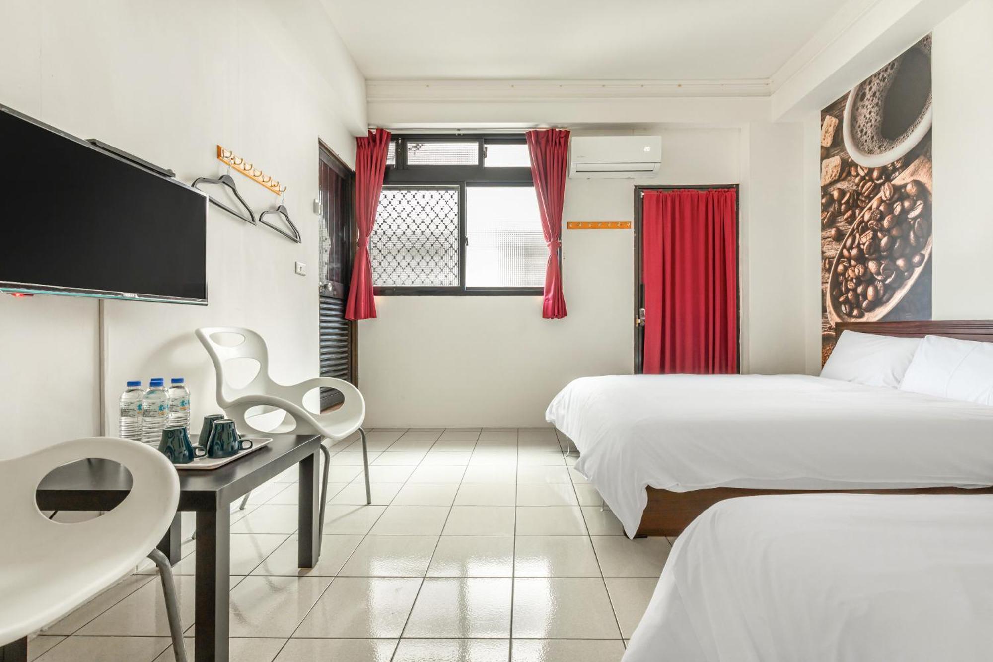 Forever Happiness Hostel Пули Екстериор снимка